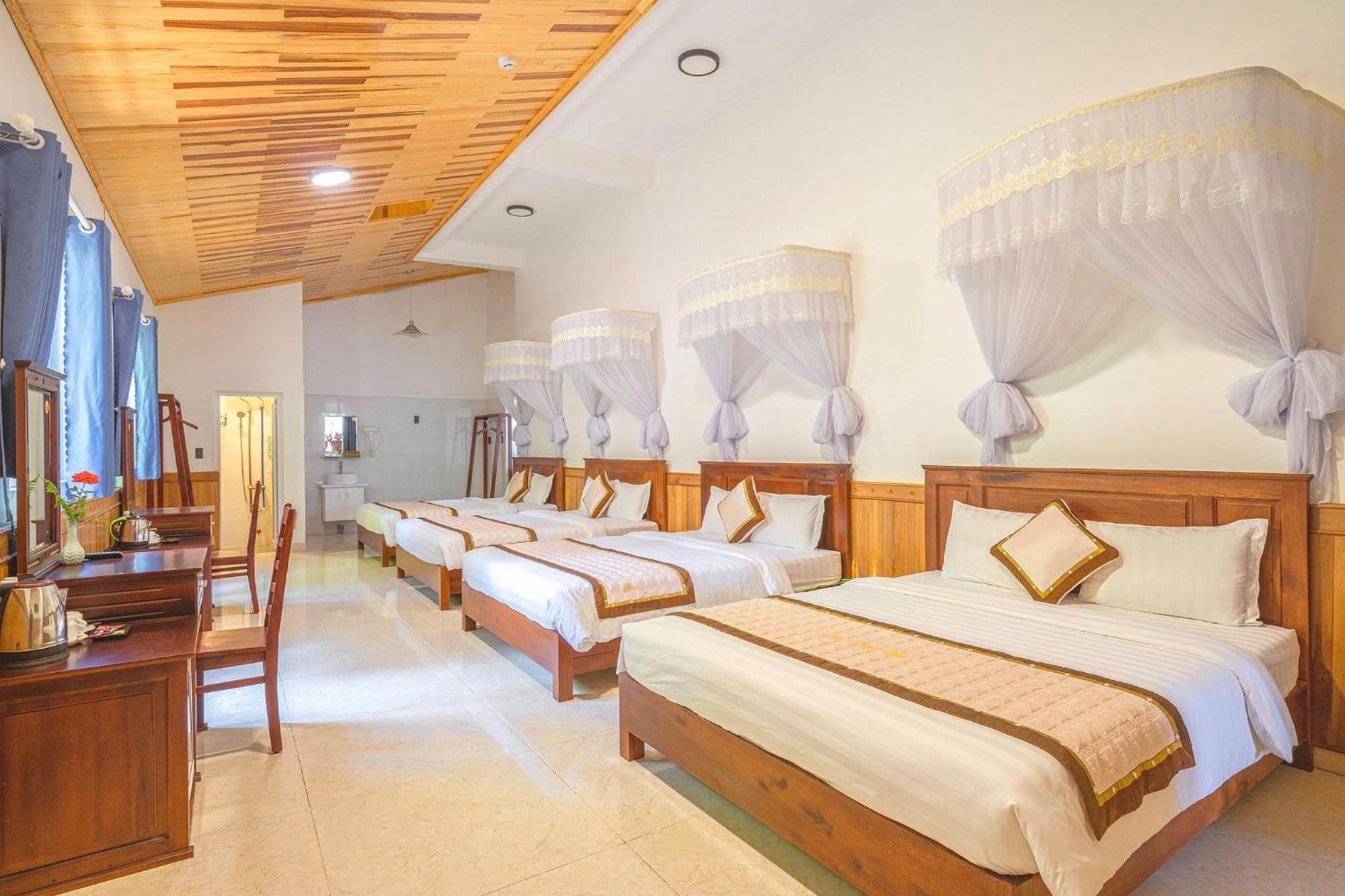 Khách Sạn Diệu Thông Dalat Exterior foto